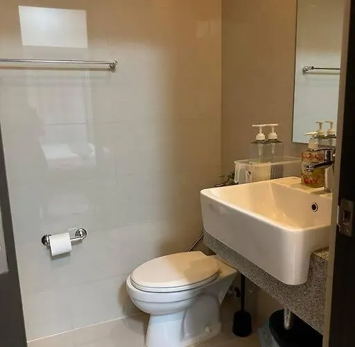 Newpointesuites 2 Uptown Bgc *