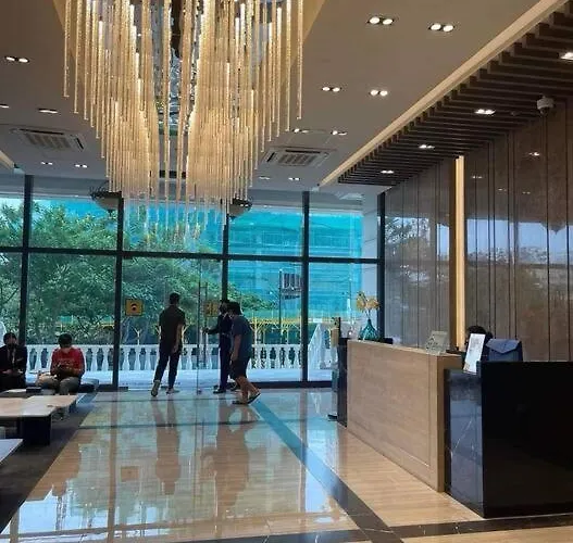 Apartamento Newpointesuites 2 Uptown Bgc *