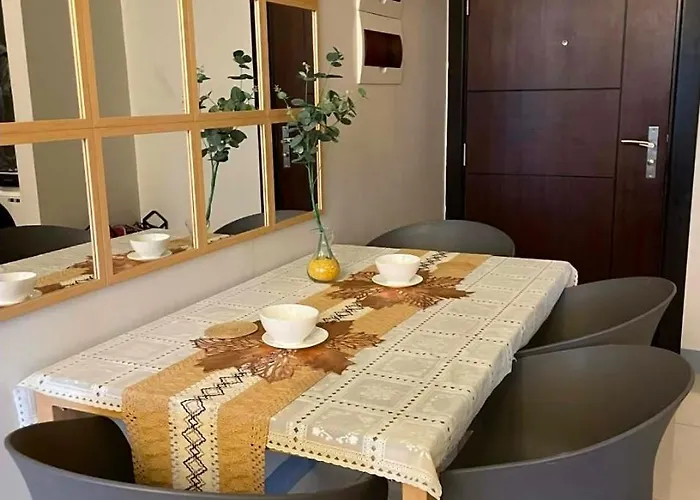Newpointesuites 2 Uptown Bgc Apartamento Manila